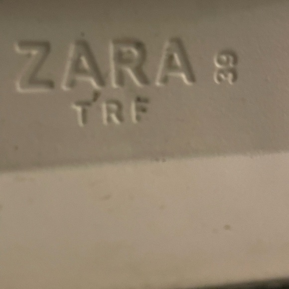 Zara women black and white chunky slippers - Picture 5 of 5